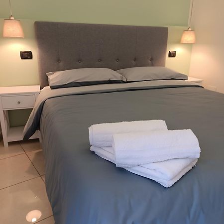 Residenza Geri - Suite And Home Napoli Centro Экстерьер фото