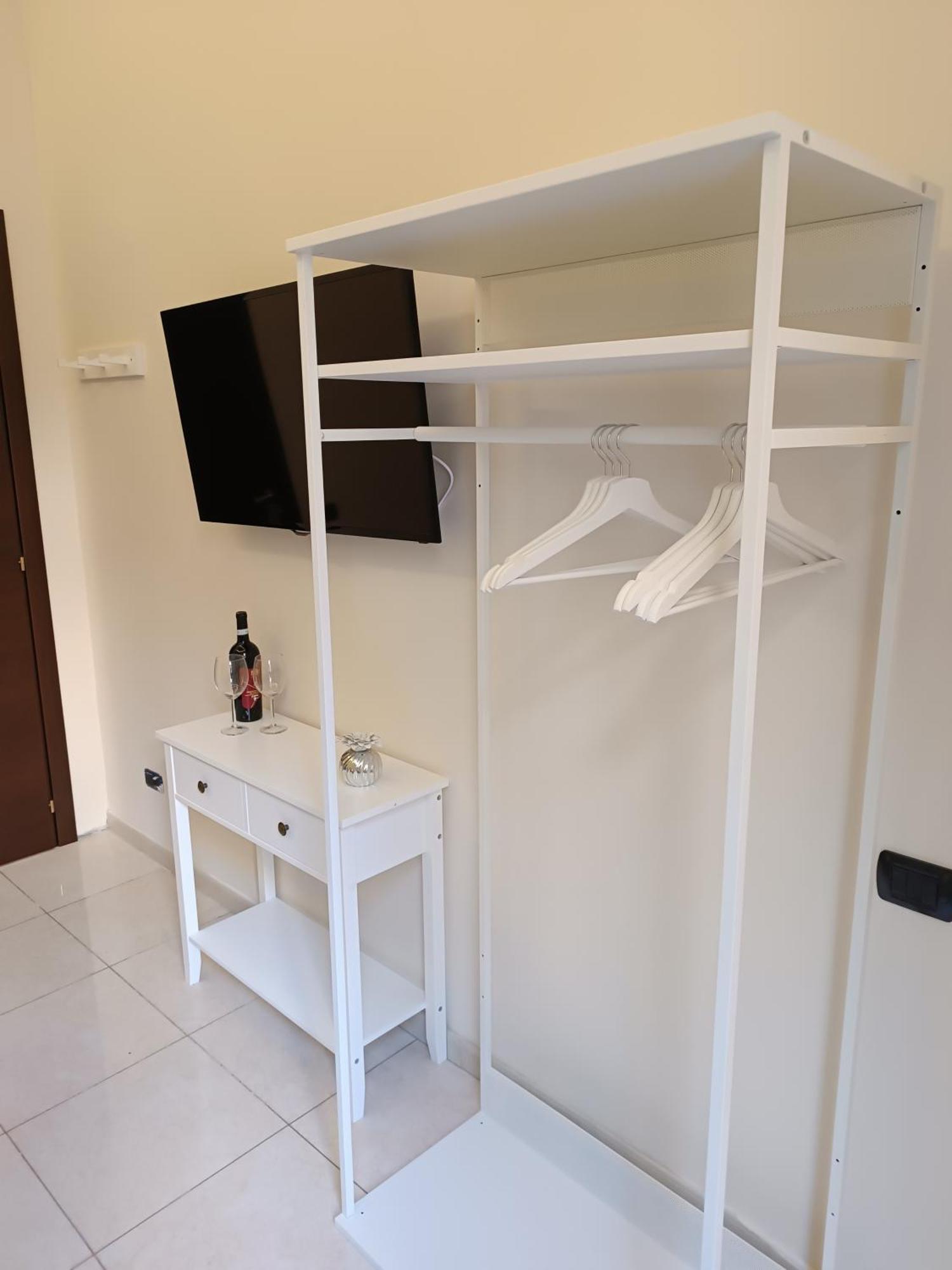Residenza Geri - Suite And Home Napoli Centro Экстерьер фото