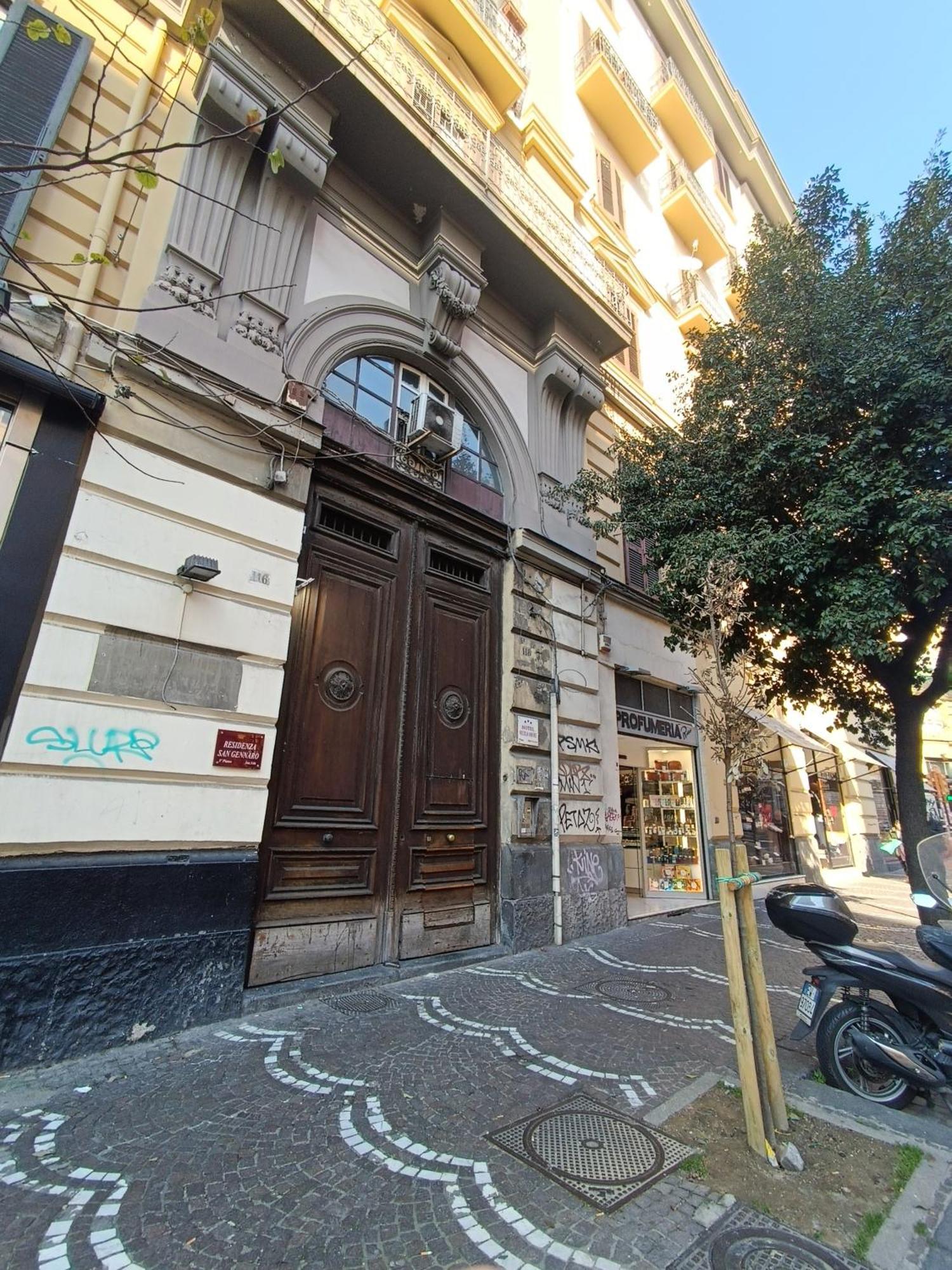 Residenza Geri - Suite And Home Napoli Centro Экстерьер фото