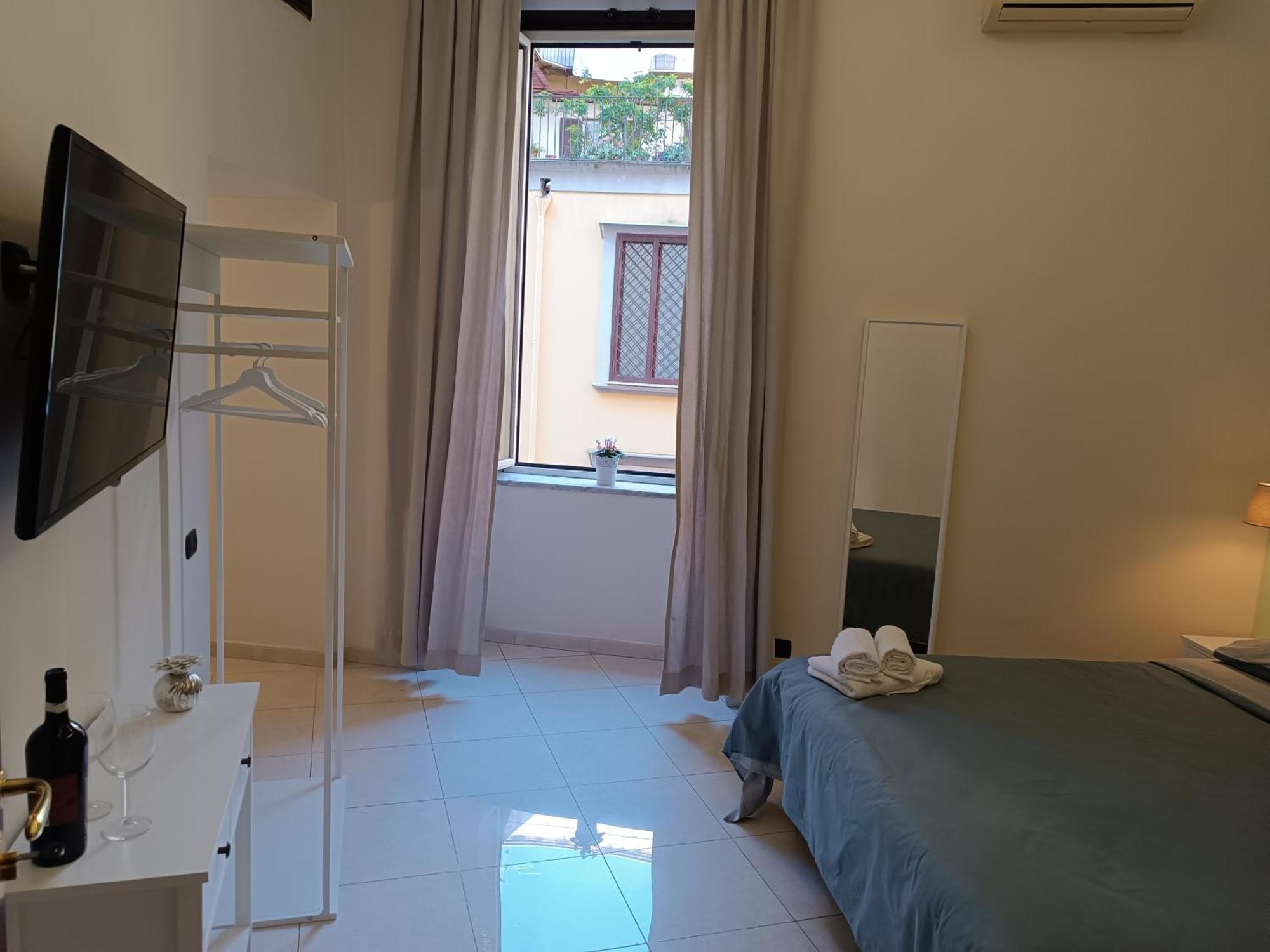 Residenza Geri - Suite And Home Napoli Centro Экстерьер фото
