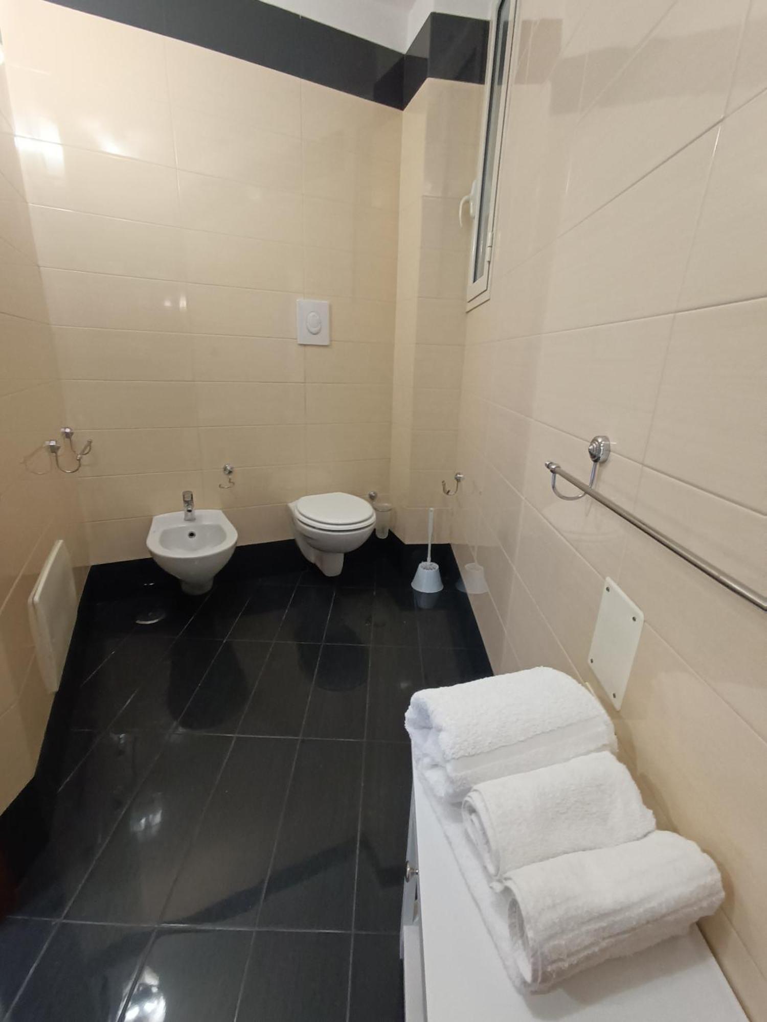 Residenza Geri - Suite And Home Napoli Centro Экстерьер фото