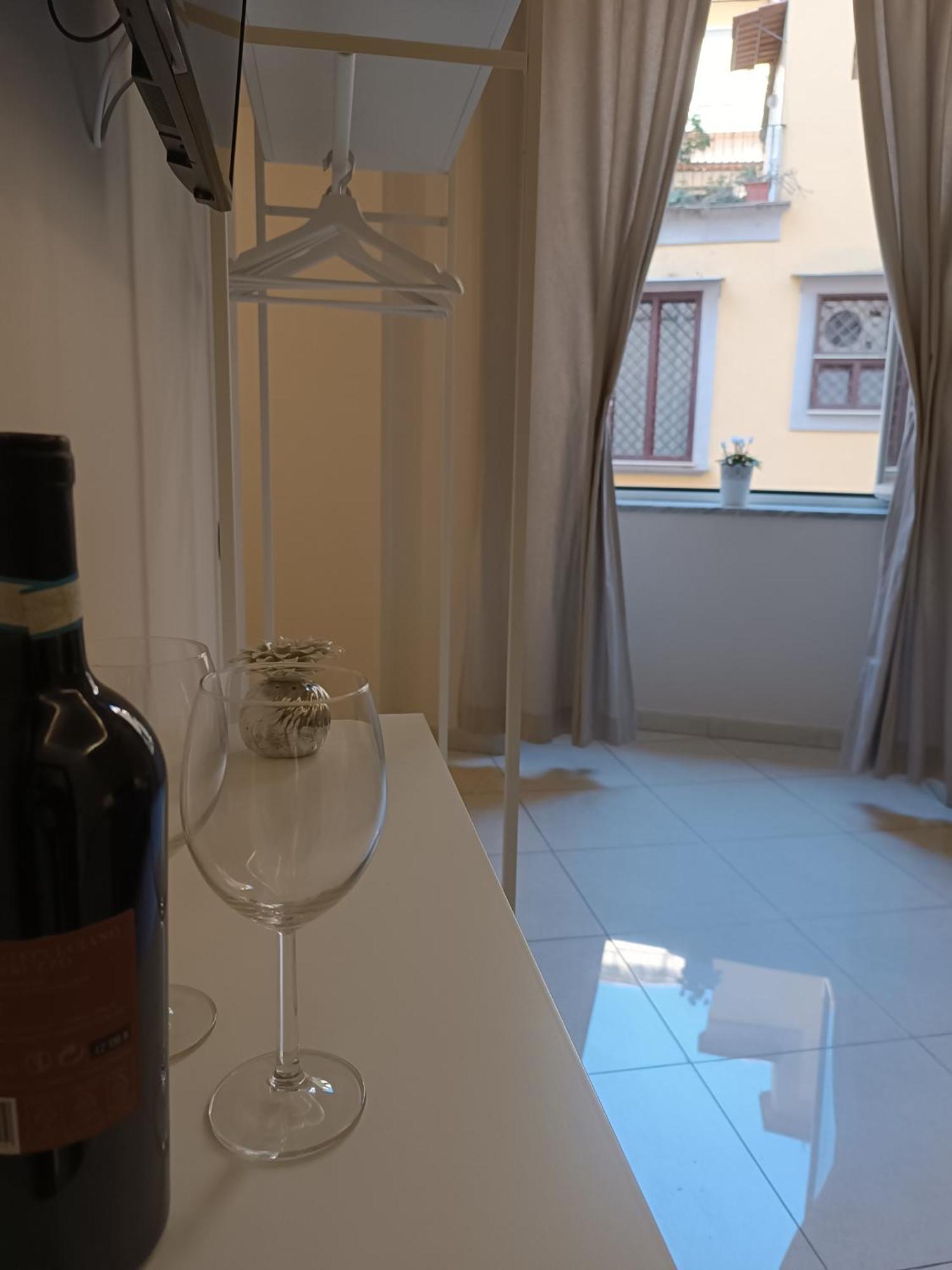 Residenza Geri - Suite And Home Napoli Centro Экстерьер фото