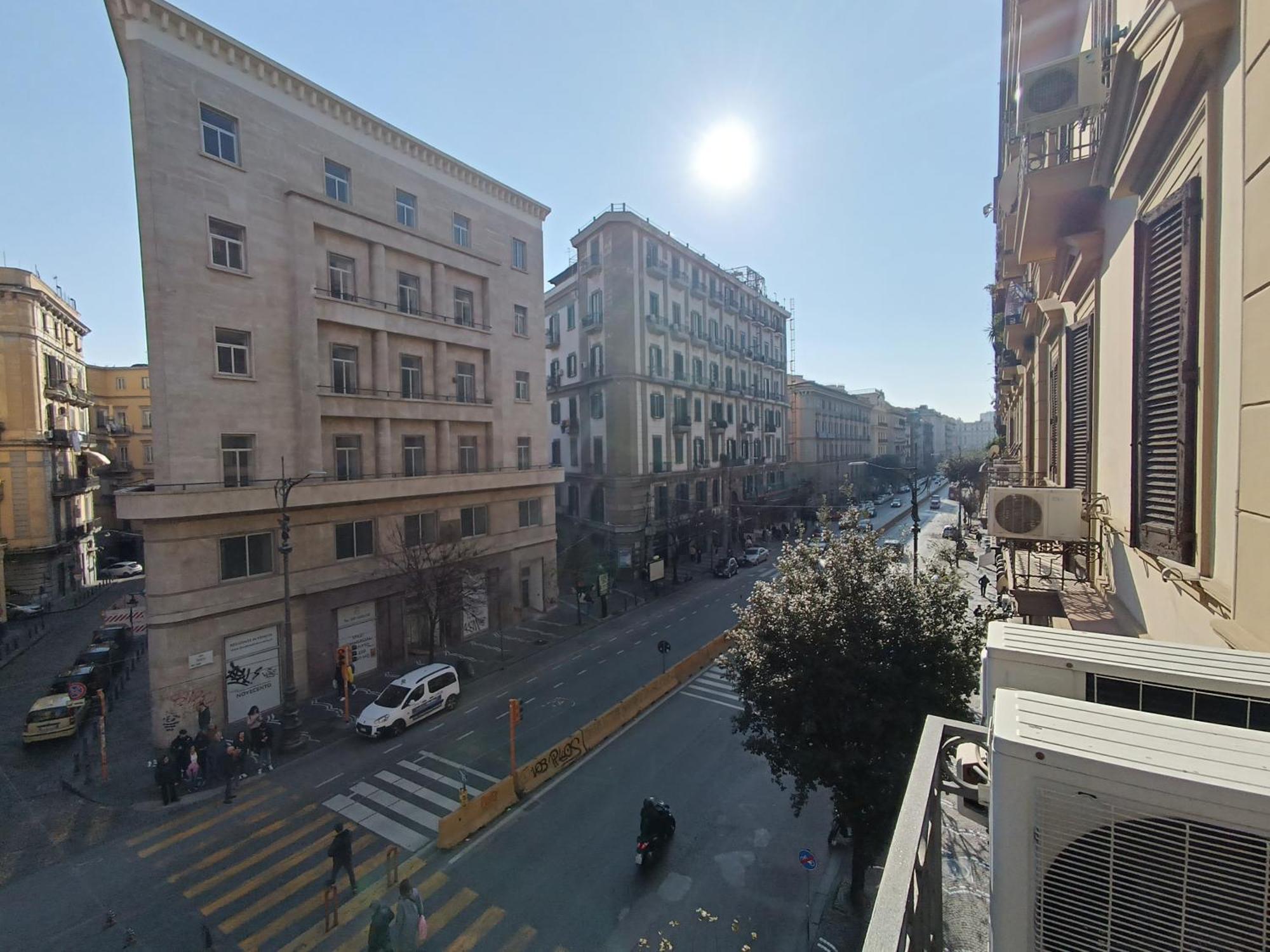 Residenza Geri - Suite And Home Napoli Centro Экстерьер фото